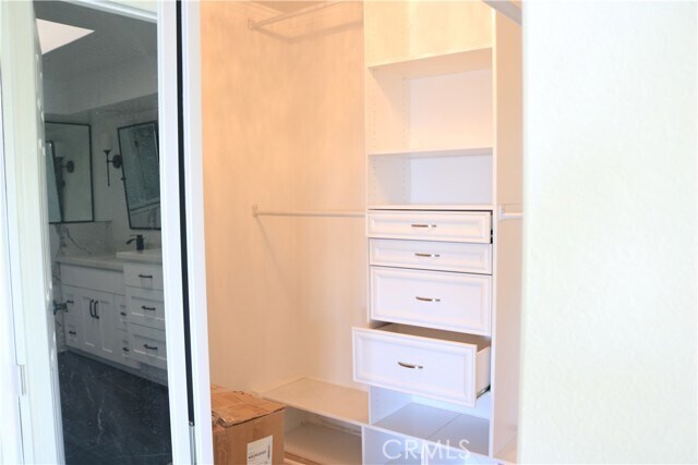 Building Photo - 4310 E Terra Vista Ln