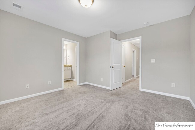 Building Photo - READY FOR YOU IN HARBISON GROVE