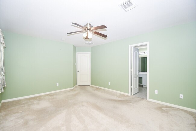 Building Photo - 16211 Cole Bridge Ln