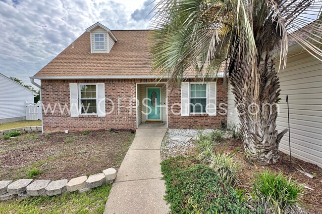 Building Photo - Spacious 4-Bedroom Home with Bonus Loft & Huge Backyard Deck – Available Now!
