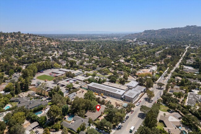 Building Photo - La Canada 4-Bedroom Home | Large Lot, Updated Kitchen, EV Charger