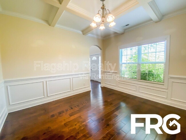Building Photo - 112 Quail Hollow Dr