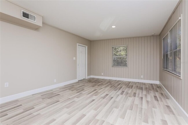 Building Photo - 5203 Montague Pl