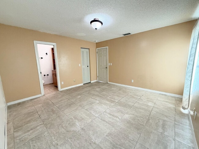 Building Photo - 8350 NW 46th St