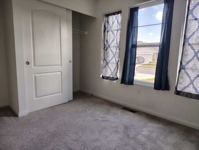 Building Photo - 1458 Catford Ct