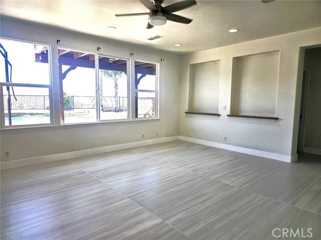 Building Photo - 17127 Carrotwood Dr