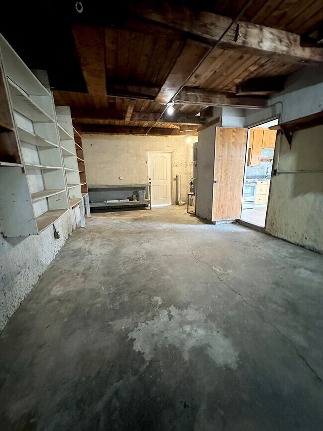 Building Photo - 197 Volpi Ysabel Rd