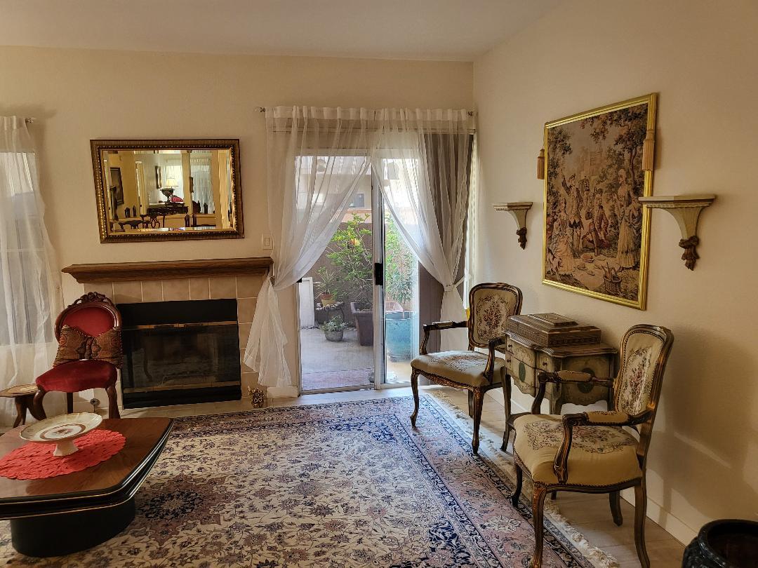 Building Photo - 5420 Sylmar Ave