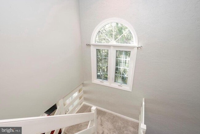 Building Photo - 311 Whistling Swan Ln