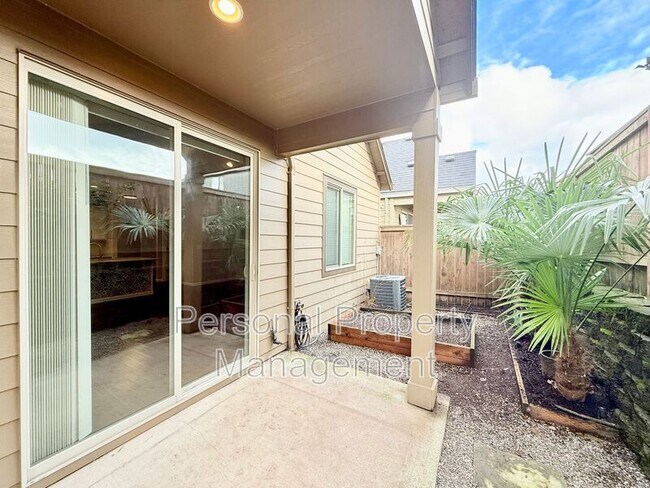 Building Photo - 2606 NE 130th Ct