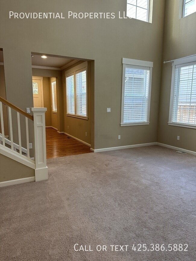 Building Photo - 17020 NE 118th Way