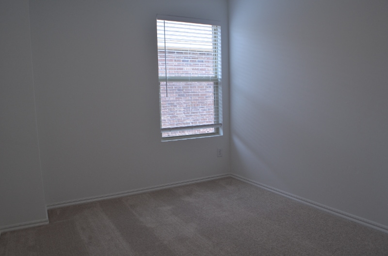 Building Photo - 1809 Wolford Wy