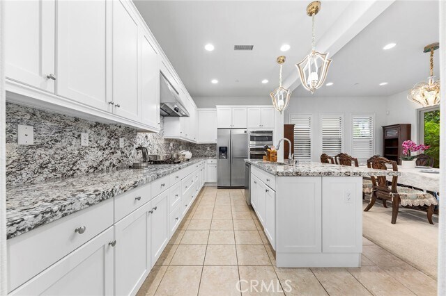 Building Photo - 119 Follyhatch