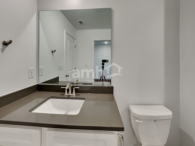 Building Photo - 5017 Pebble Bridge Wy