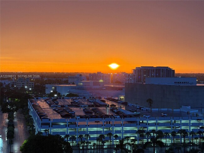 Building Photo - 888 Intracoastal Dr