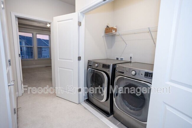 Building Photo - 17137 Branched Oak Rd