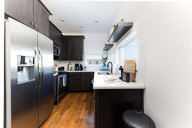 Building Photo - 5604 New York Ave