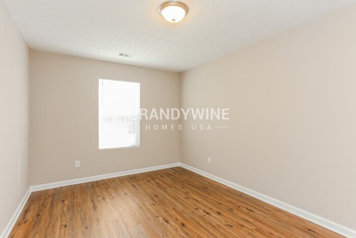 Building Photo - 5222 Biffle Rd