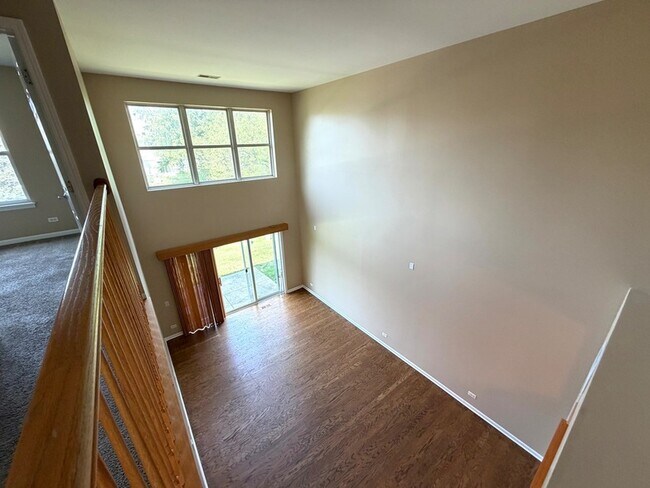 Building Photo - 3257 Cool Springs Ct