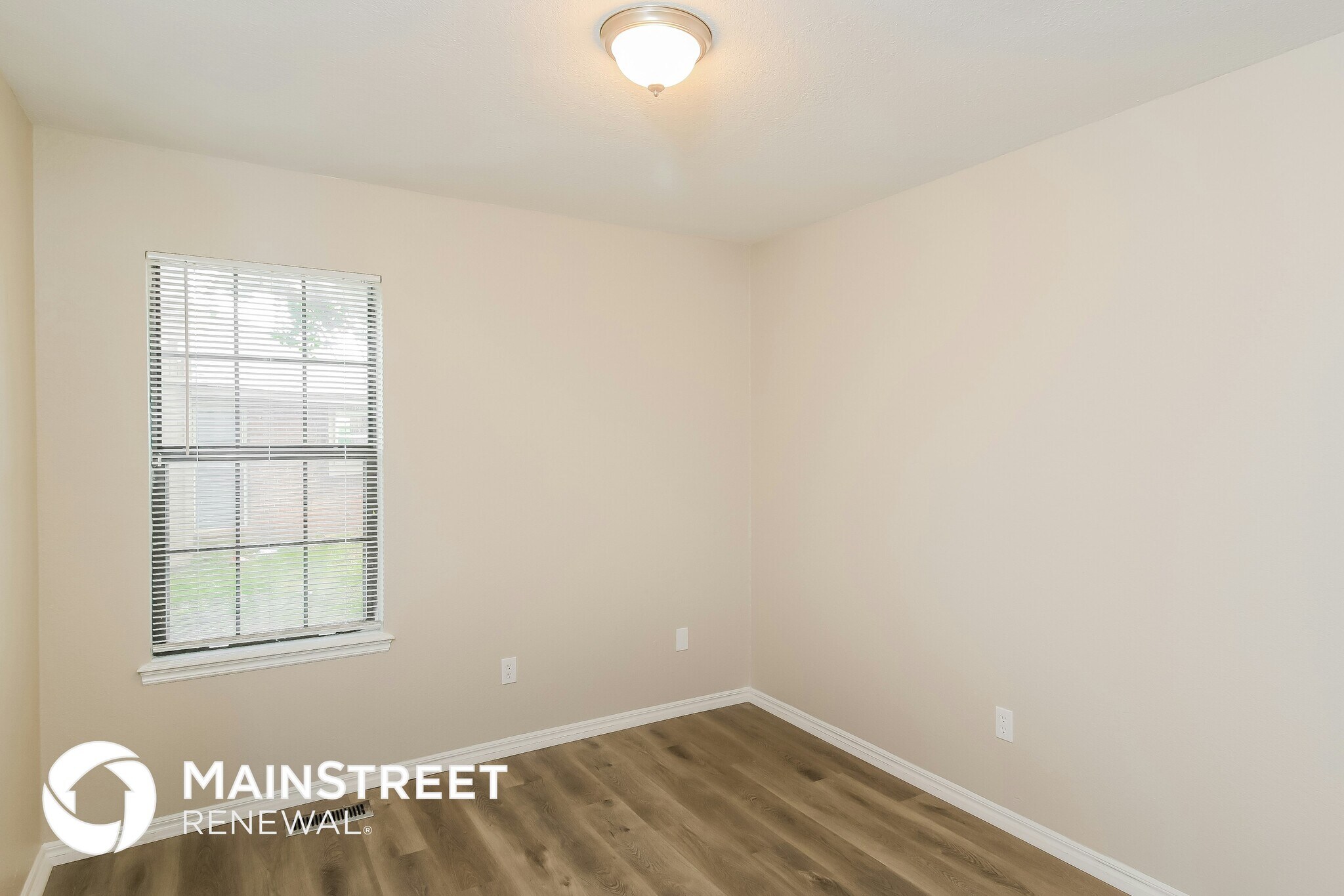 Building Photo - 1604 Pennington Cir