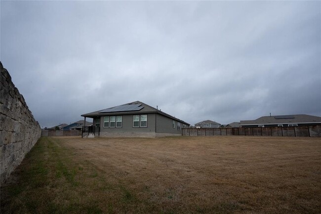 Building Photo - 105 Carmello