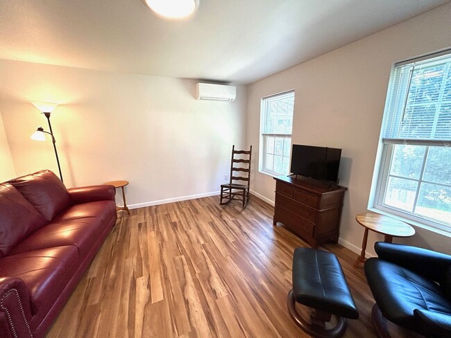 Building Photo - West AVL - Furnished Basement Efficiency