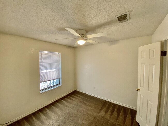 Building Photo - 3BD/2BA In Copperas Cove