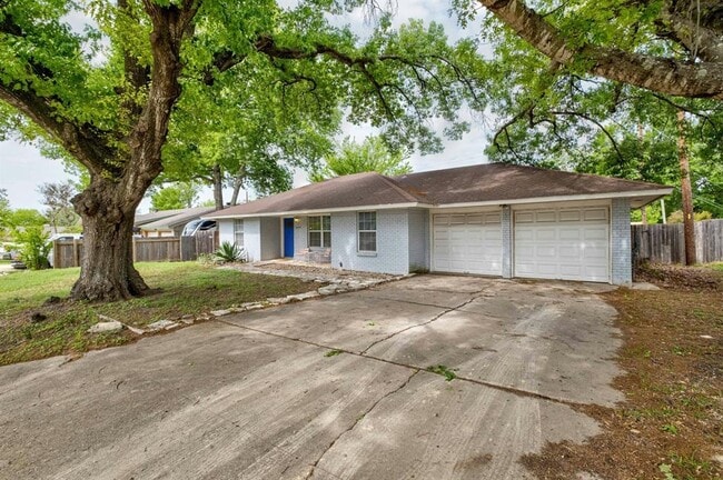Building Photo - 5608 Cordell Ln