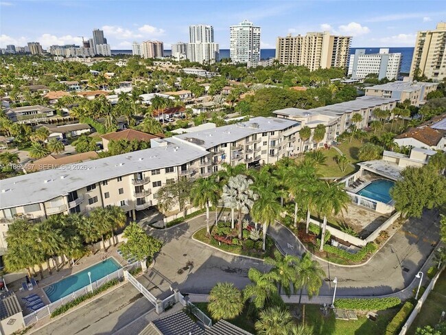 Building Photo - 1967 S Ocean Blvd