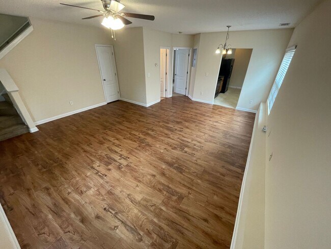 Building Photo - BRIDGEWATER HOME! PRE-LEASING FOR JULY 10T...