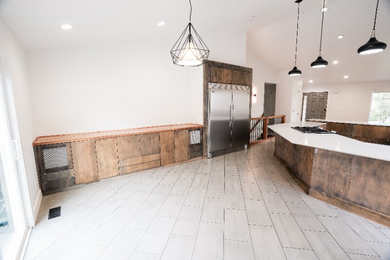 Building Photo - 1795 E Walnut Grove Dr