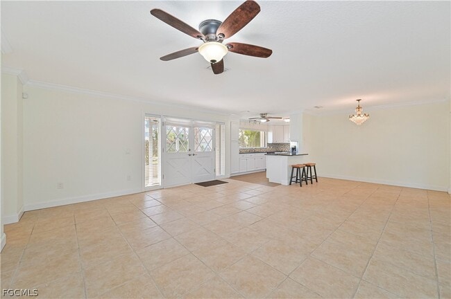 Building Photo - 711 Monterey Ave