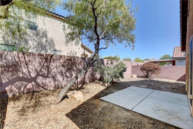 Building Photo - 3605 N Porch Swings Way