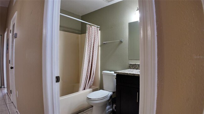 Building Photo - 3112 Enclave Ct