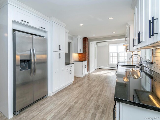 Building Photo - 7 Kissam Ln