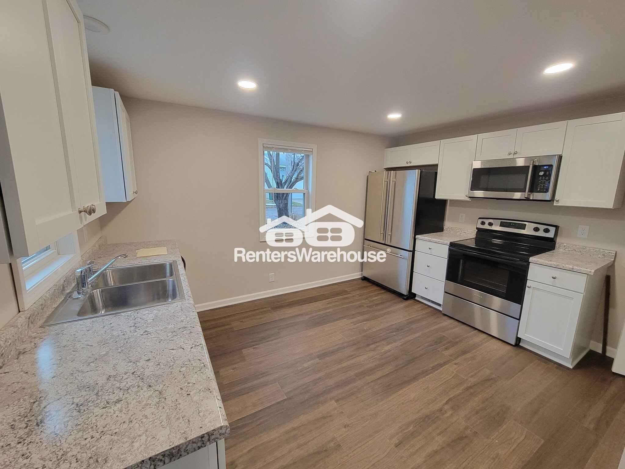 Building Photo - 906 1/2 S German Street