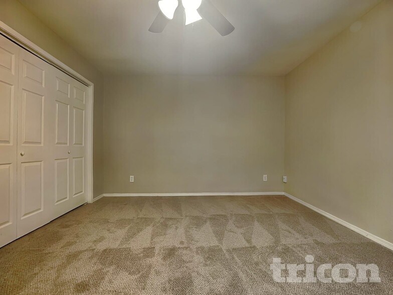 Building Photo - 4422 Monteith Dr