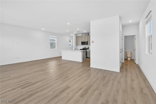 Building Photo - 4153 Texas Lilac Ave
