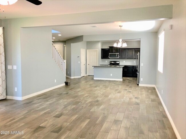 Building Photo - 2397 E Hazeltine Way