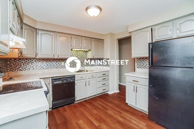 Building Photo - 2959 Olivette Rd