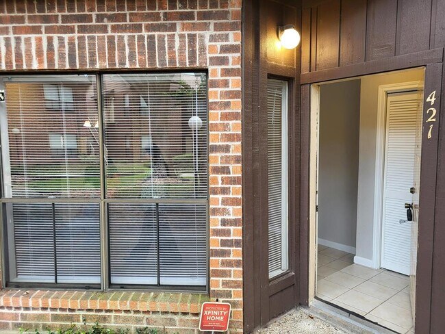 Primary Photo - 3130 Walnut Bend Ln