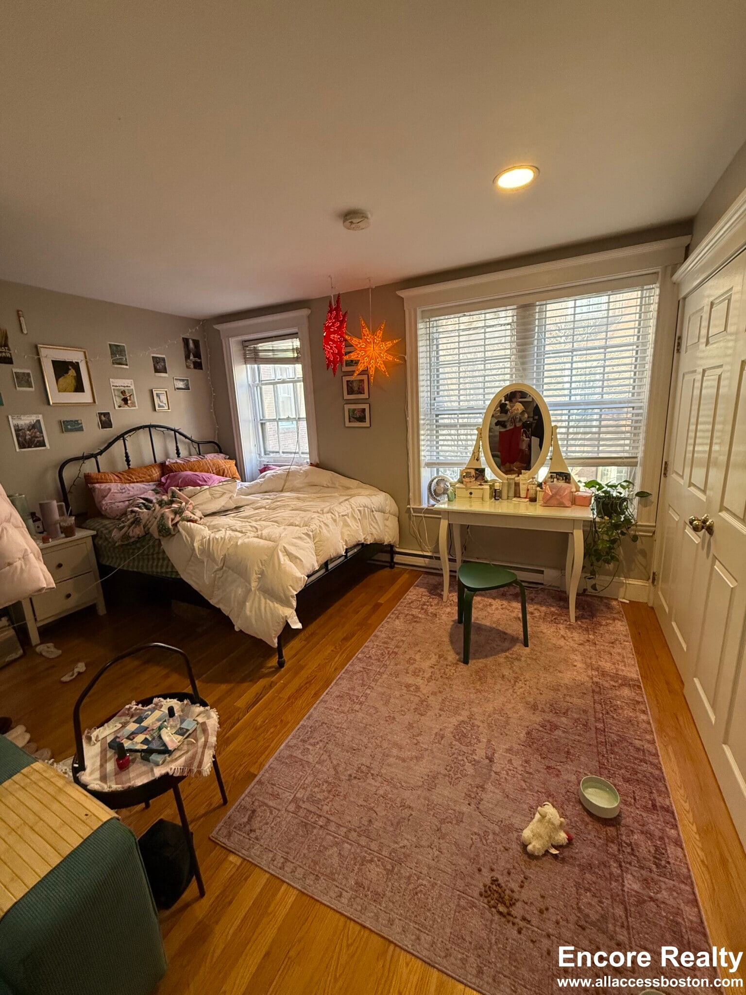 Building Photo - 80 West Cedar St