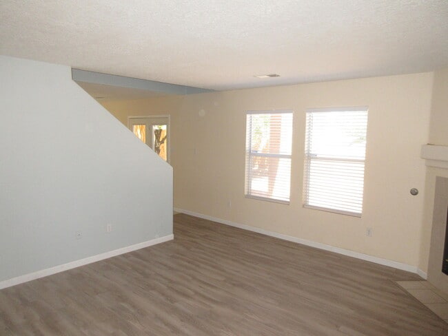 Building Photo - 5351 Feather Rock Pl NW