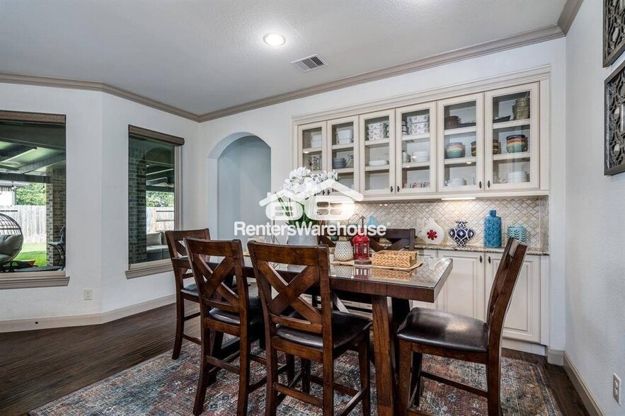 Building Photo - 18815 Ellis Bend Dr