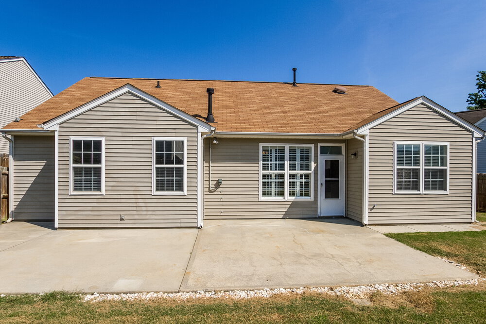 Building Photo - 5811 Briggs Dr