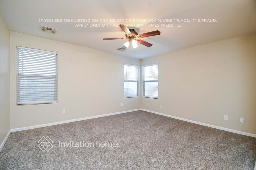 Building Photo - 1404 S Ponderosa Dr