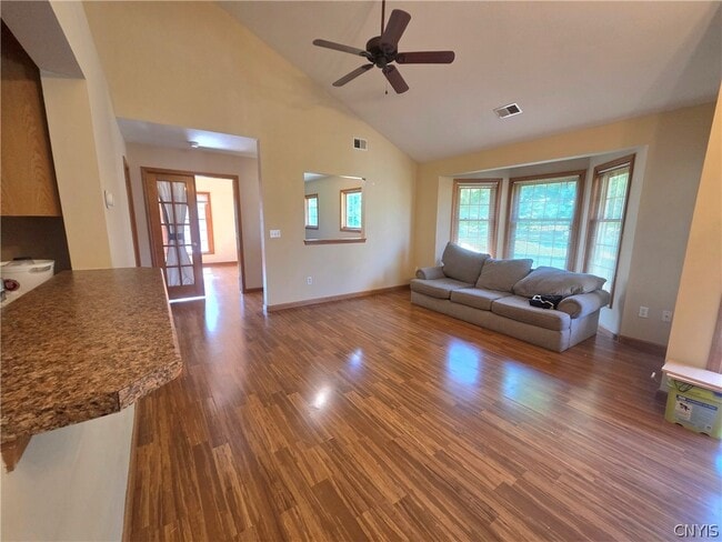 Building Photo - 1208 Greymoor Way