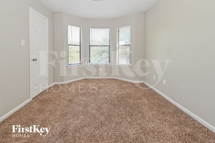 Building Photo - 2923 La Estancia Ln