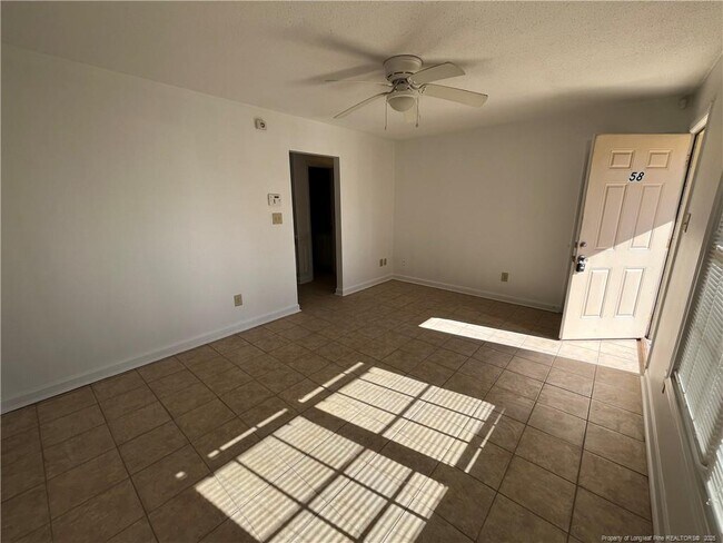 Building Photo - 278 Crabapple Cir