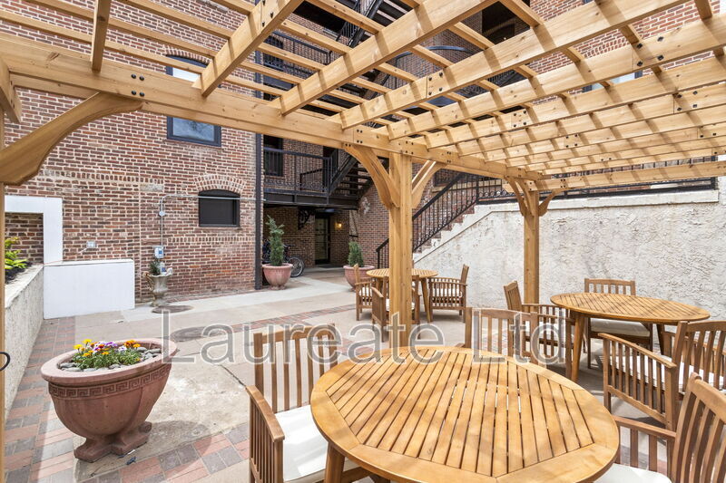 Building Photo - 1490 Lafayette St